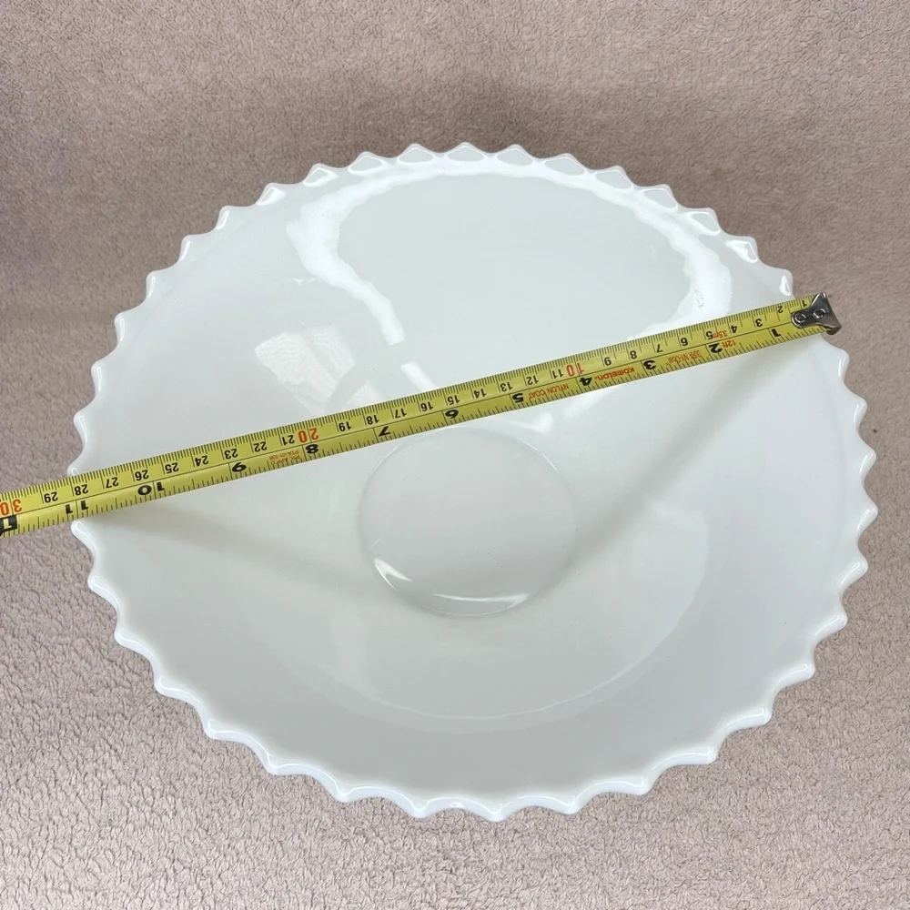 Vintage Milk Glass Large Decorative Bowl White Diamond Cut Pattern Round VTG - Picture 10 of 11